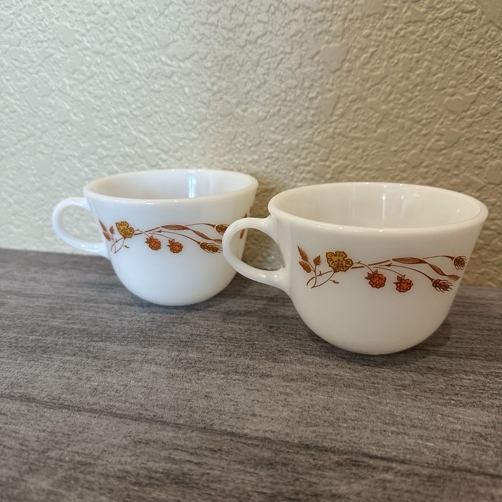 Pyrex Harvest Home Set 2 Milk Glass Wheat Flowers Coffee Tea Cups - Picture 2 of 9